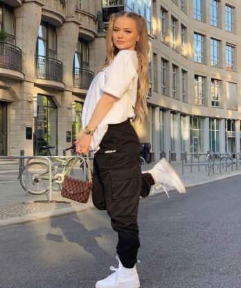 Анкета проститутки Диля - Фото, г. Герца, 23 года, №12527